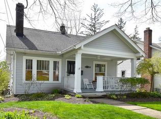 192 S Main St, Chagrin Falls, OH