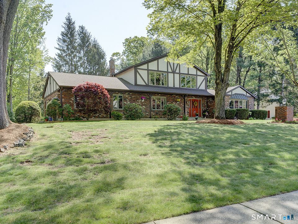 1st image of 350 Brooke Meadow Road