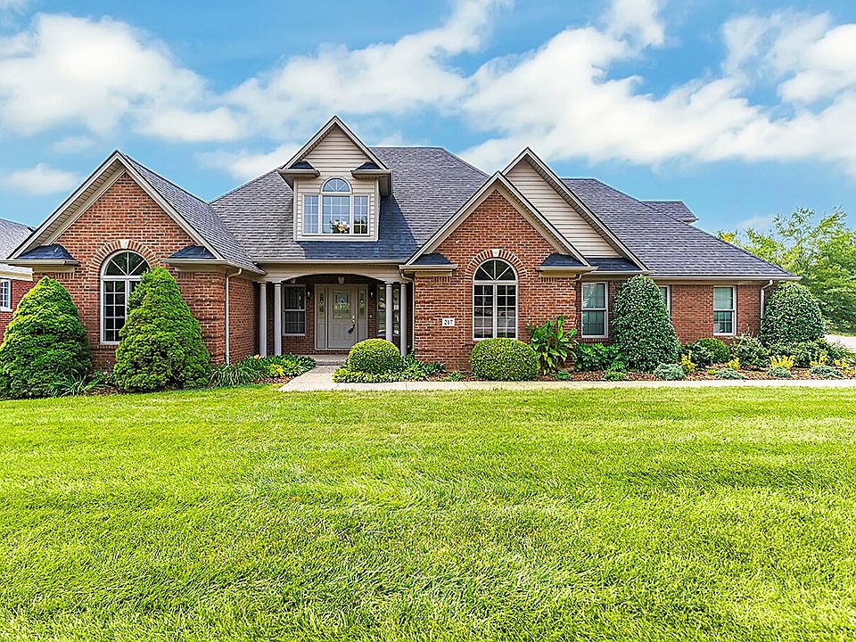 1st image of 217 Park Lakes Dr
