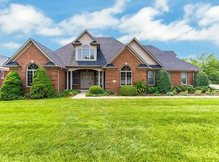 217 Park Lakes Dr, Richmond, KY 40475