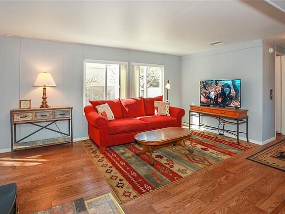 3rd image of 391 Montclair Dr Space 110