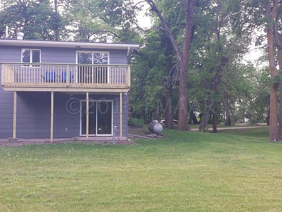 4th image of 1101 Martin Dr