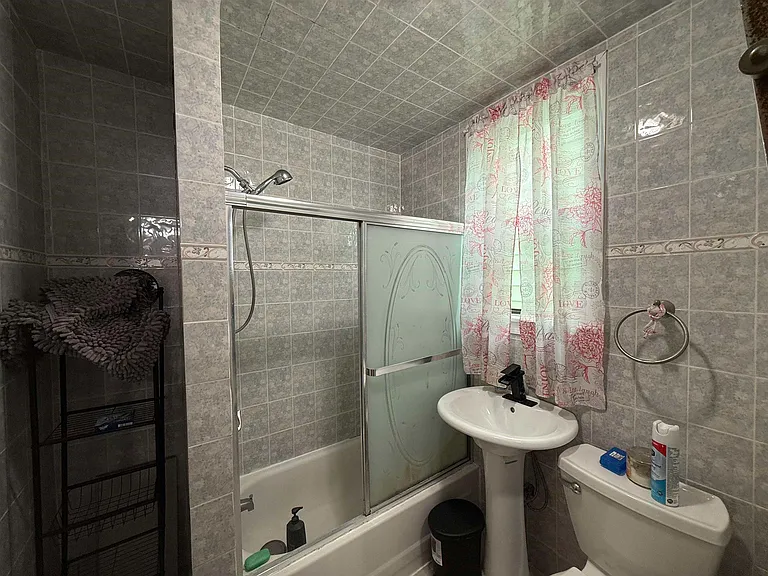 360 Ege Ave #1 — Photo 14