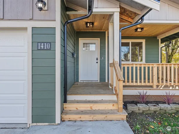 1410 Windsor Avenue, Centralia, WA 98531