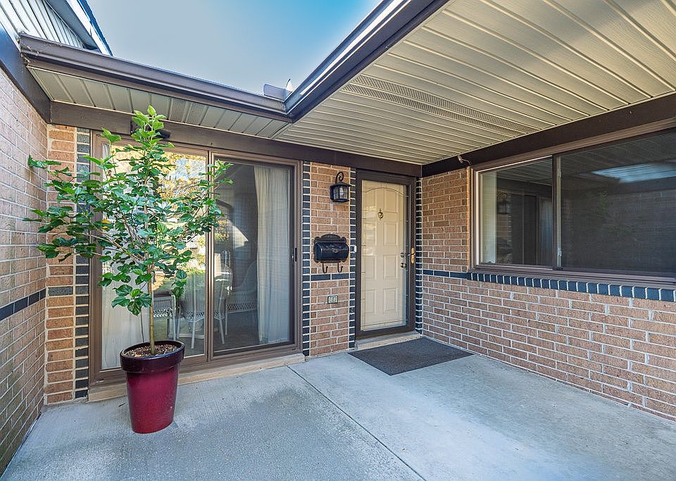 981 Wexford Way, photo 30