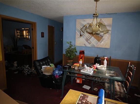 5th image of 3901 Rowland Ave