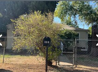 800 Park Rd, Sacramento, CA 95838