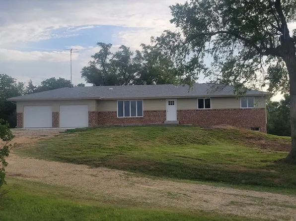 157 N 100th Rd, Tescott, KS 67484