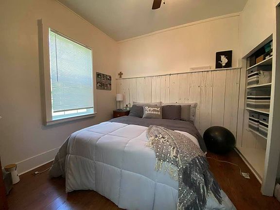 2nd image of 78 Oak St #B