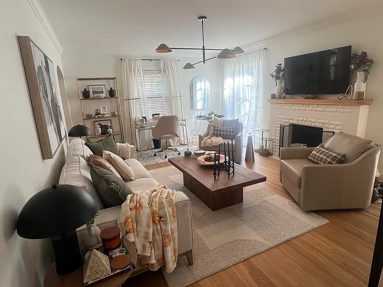 427 N Battin Ave — Photo 7