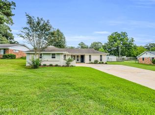 510 Spruce Ln, Starkville, MS 39759