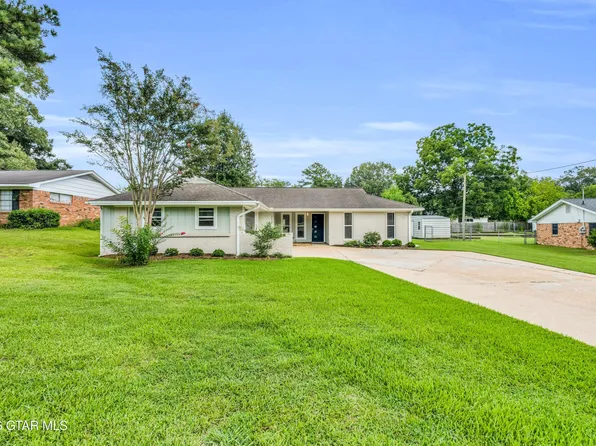 510 Spruce Ln, Starkville, MS 39759
