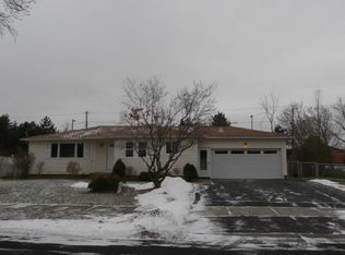 319 Wahl Rd, Rochester, NY 14609