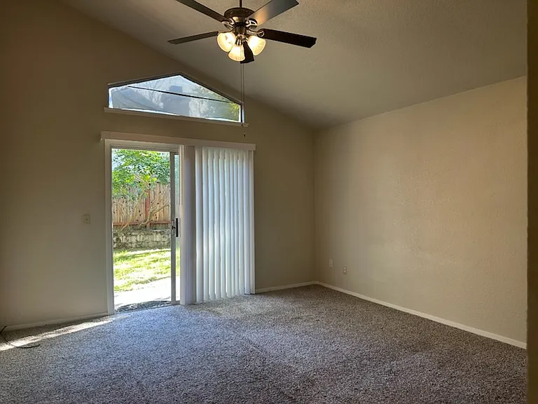 8320 Dalkeith Way — Photo 16