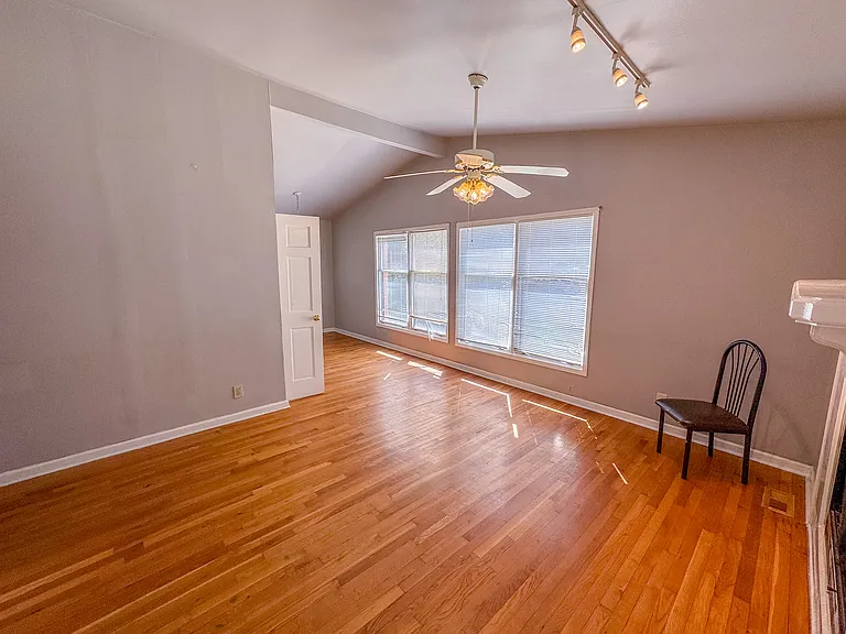 3082 Dove Way — Photo 6