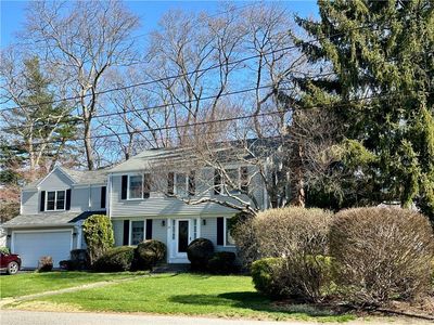 20 Chantilly Dr, Barrington, RI, 02806