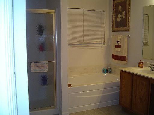 3rd image of 2408 Waterleaf Ln