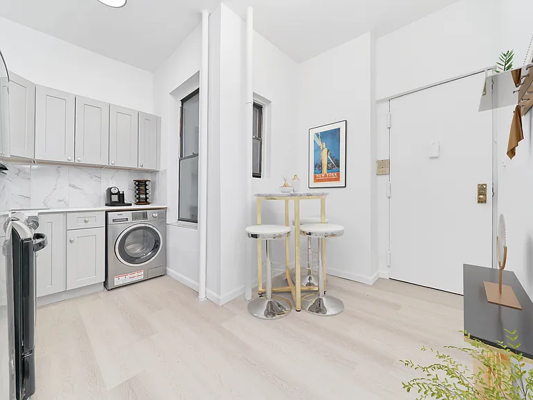 109 Ludlow St #15 — Photo 6