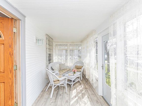 2nd image of 3024 Avenue C