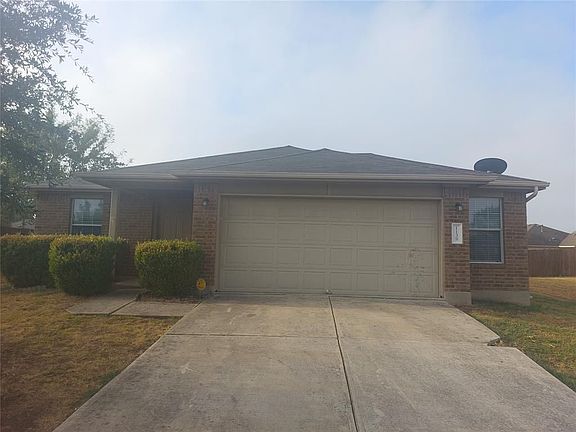 2nd image of 1139 Canada Wild Dr