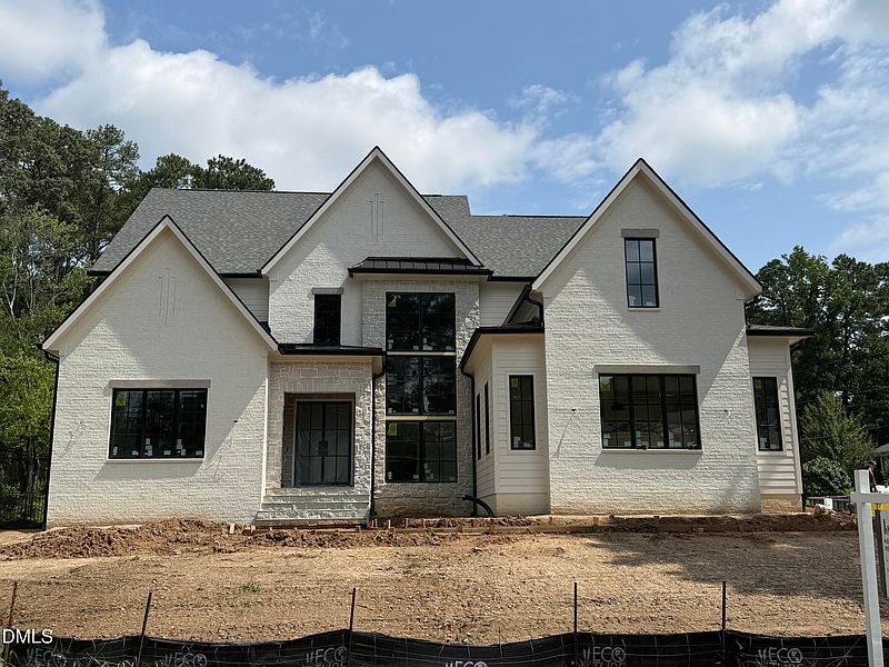413 Pinecroft Drive in Raleigh
