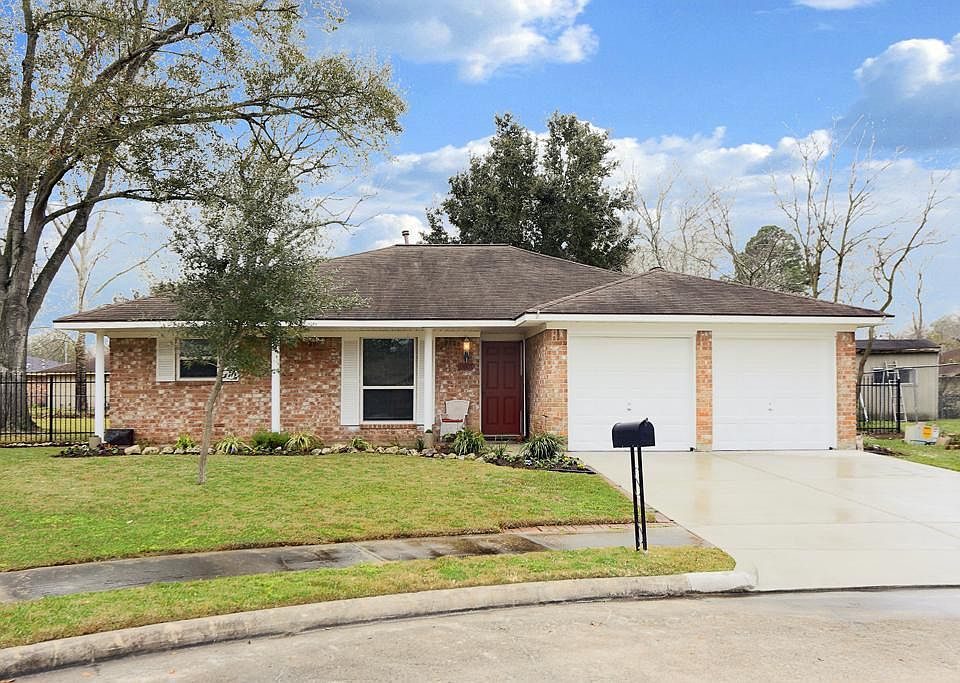 1st image of 13607 Elm Ct