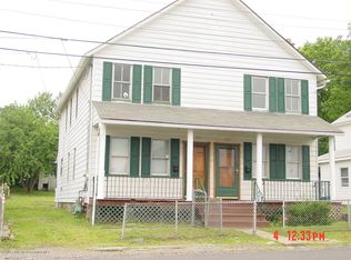 296-298 Buttonwood St, Plymouth, PA 18651