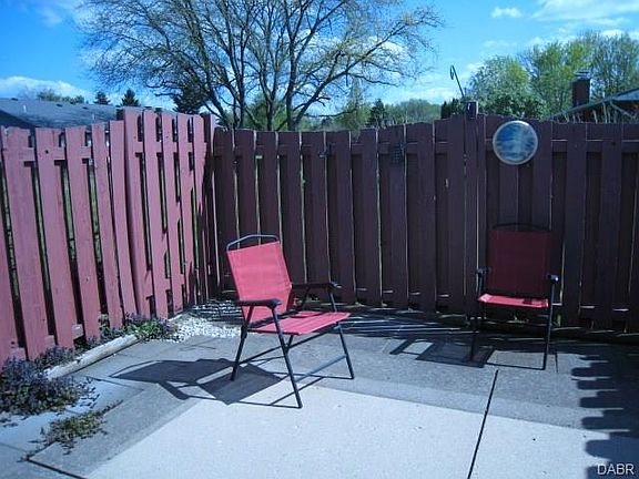 4th image of 990 Princewood Ave