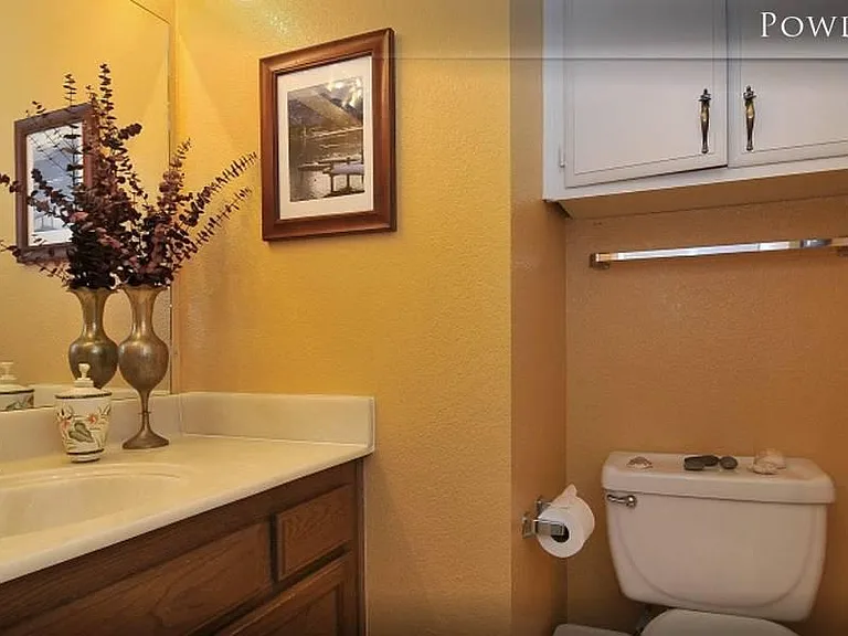 2398 Loment Ct — Photo 10