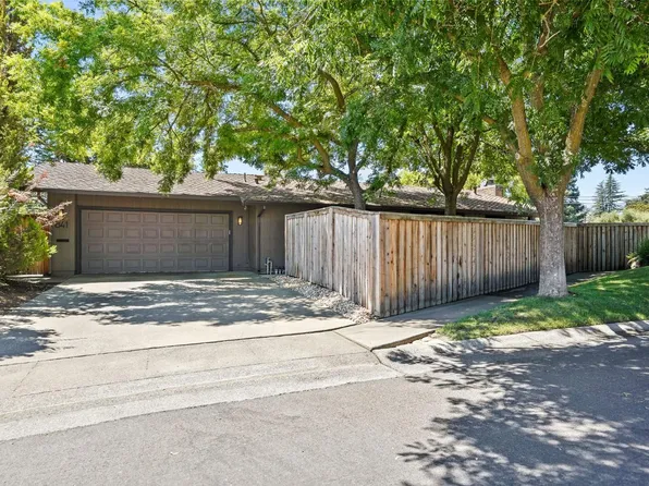 841 Lake Oak Ct, Sacramento, CA 95864