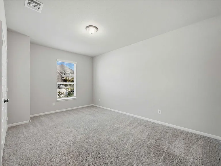 2808 Bisbee Rd — Photo 4