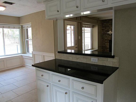 Tons of work areas in remodeled kitchen!