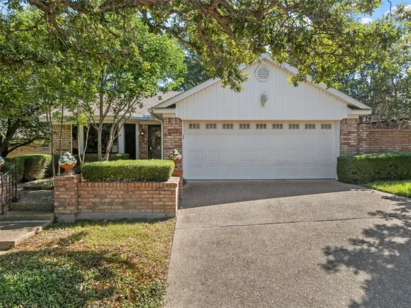 4400 Westchester Dr, Waco, TX 76710