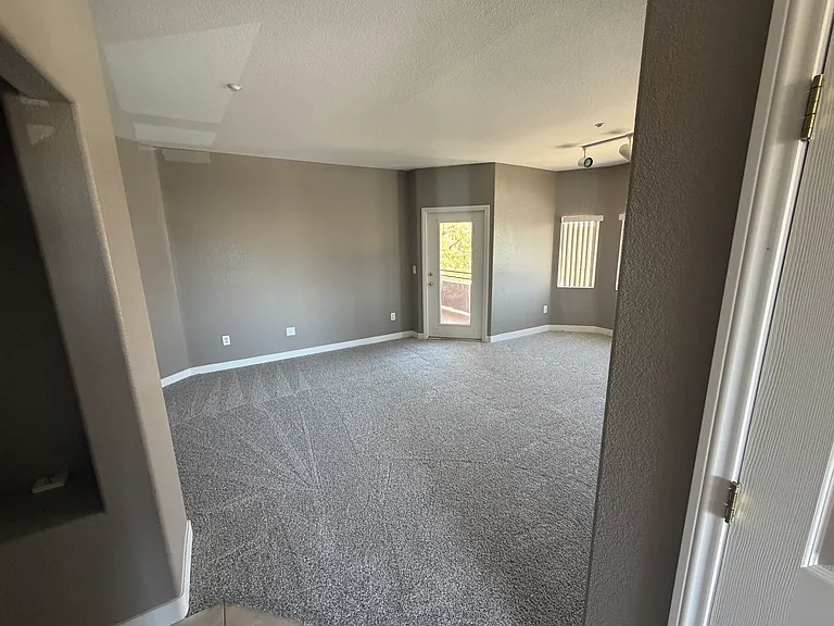 830 Carnegie St #1624 — Photo 5