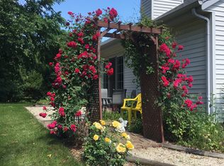 8333 Schmidt Dr, Allenton, WI 53002