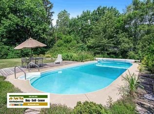 18235 Chipstead Dr, South Bend, IN 46637