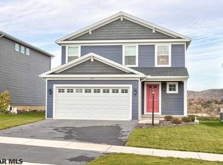 109 Caymus Dr, Port Matilda, PA 16870