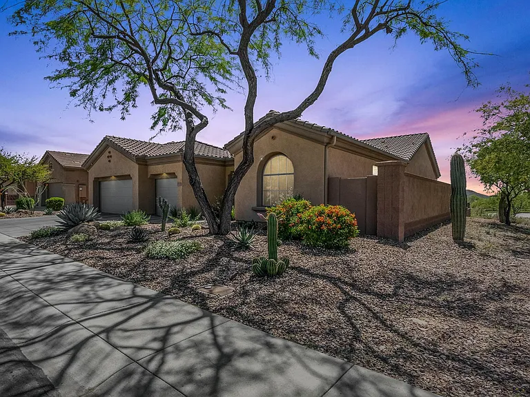 1715 W Ainsworth Dr — Photo 47