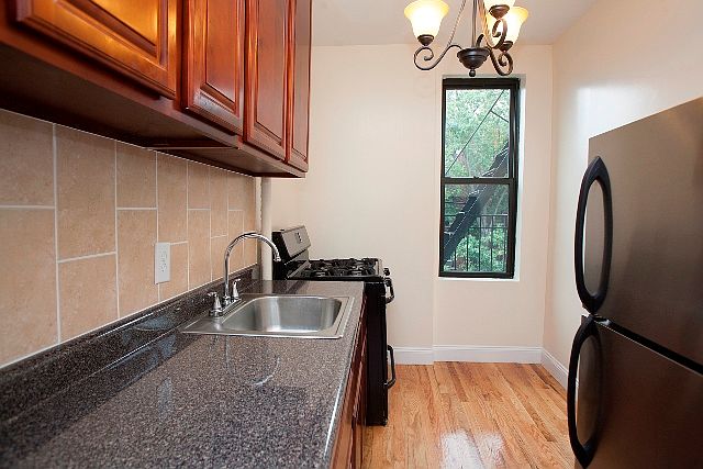 1st image of 351 E 21st St APT 3D