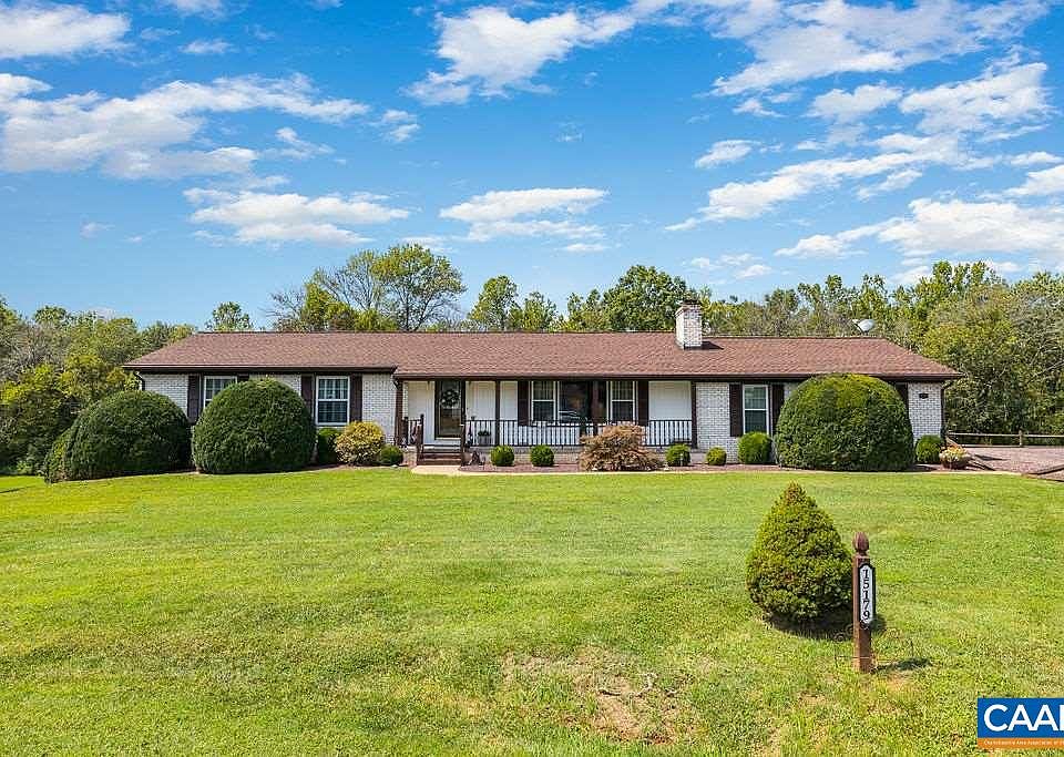 1st image of 15179 Woodcrest Dr
