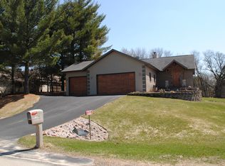 N802 Club Circle Dr, Prairie Du Sac, WI 53578