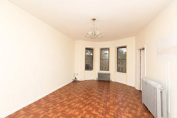 Sold by Keystone Realty USA Corp | media 40