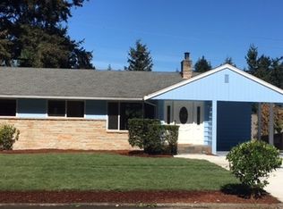 716 NE 204th St, Shoreline, WA 98155