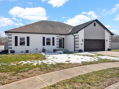 3371 Clairmont Ct, Columbus, IN, 47203