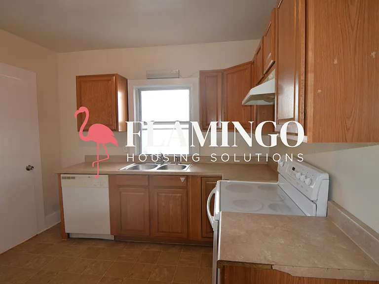 37 S Cherrywood Ave — Photo 4