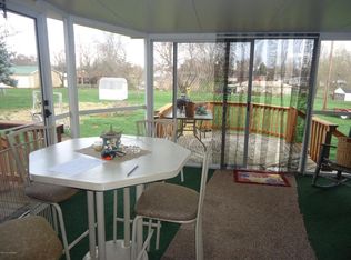 328 Clearbrook Dr, Shepherdsville, KY 40165