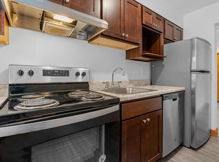 Carousel Flats, Saint Paul, MN 55108