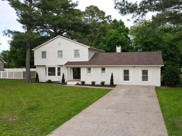 1810 Meadowlark Dr, Union City, TN 38261
