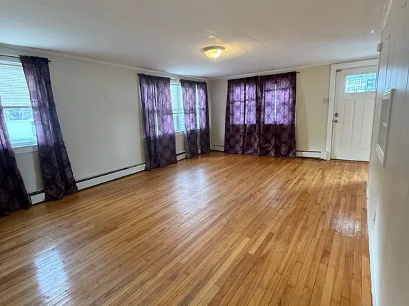 604 Burgess Street - 1