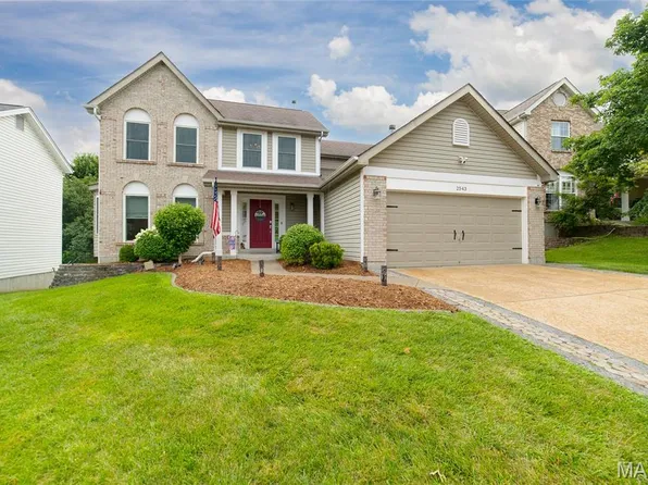 2543 Hickory Manor Dr, Ballwin, MO 63011